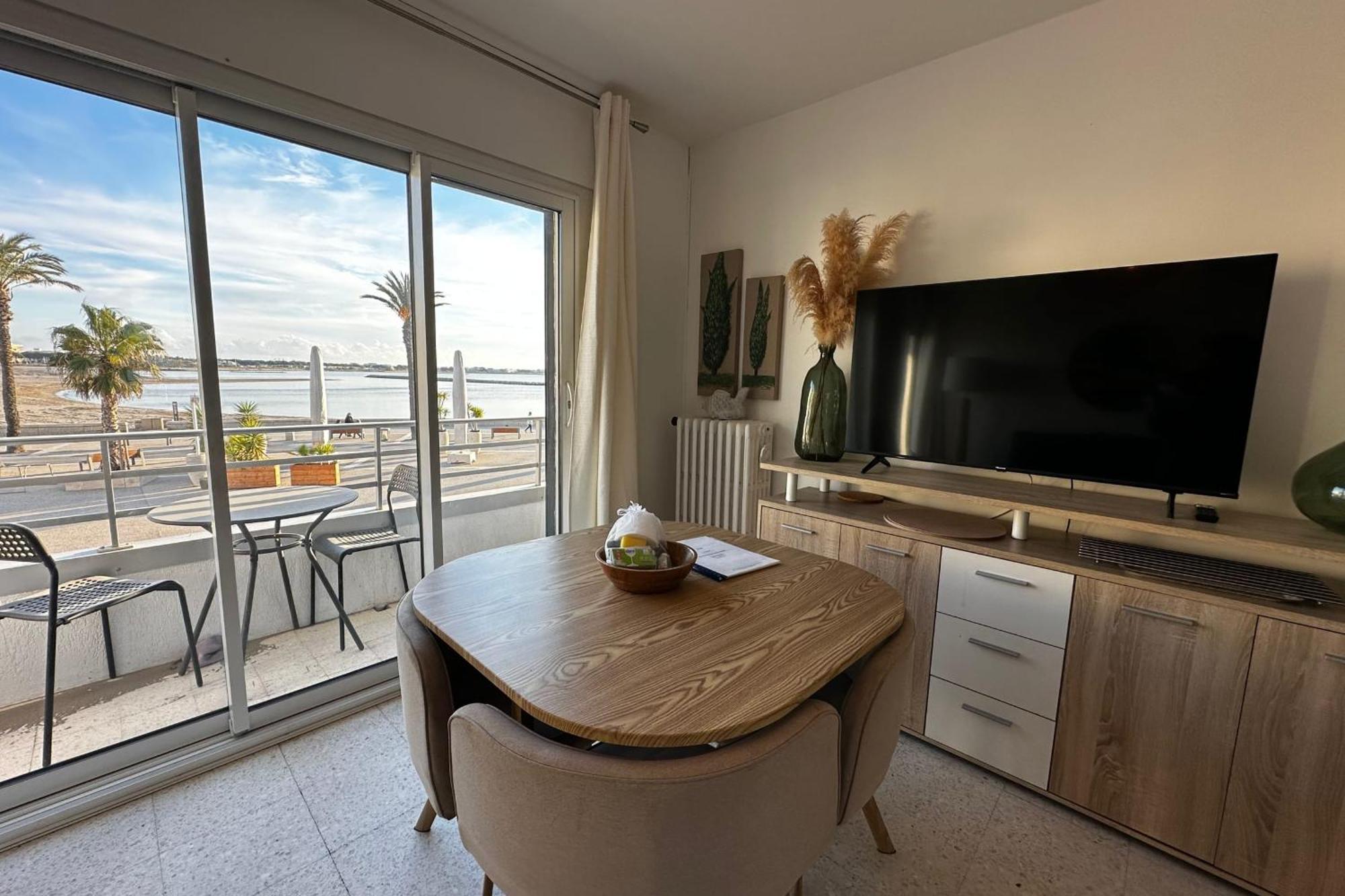 L'Imperial 1- Appartement Tout Confort 1 Chambre Vue Mer Le Grau-du-Roi Buitenkant foto